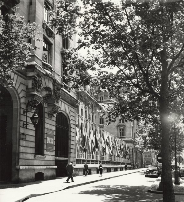 UNESCO was temporarily located at the Hotel Majestic in Paris until it was relocated to its current headquarters, UNESCO House, on 3 November 1958. Photo credit: UNESCO