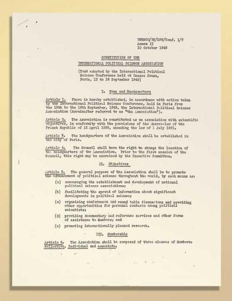 Première page de la Constitution de l’AISP adoptée en septembre 1949 à la Maison de l’UNESCO à Paris.